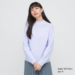 Uniqlo Mock Neck Sweater